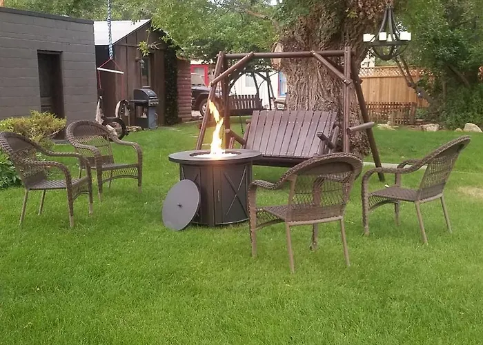 Secret Yellowstone 1 Bd 2 Beds Dtwn #1 Holiday park *
